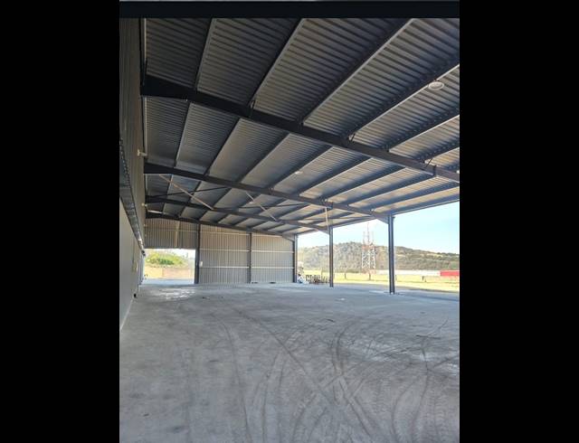 1,620M² WAREHOUSE TO LET IN VERULAM RURAL